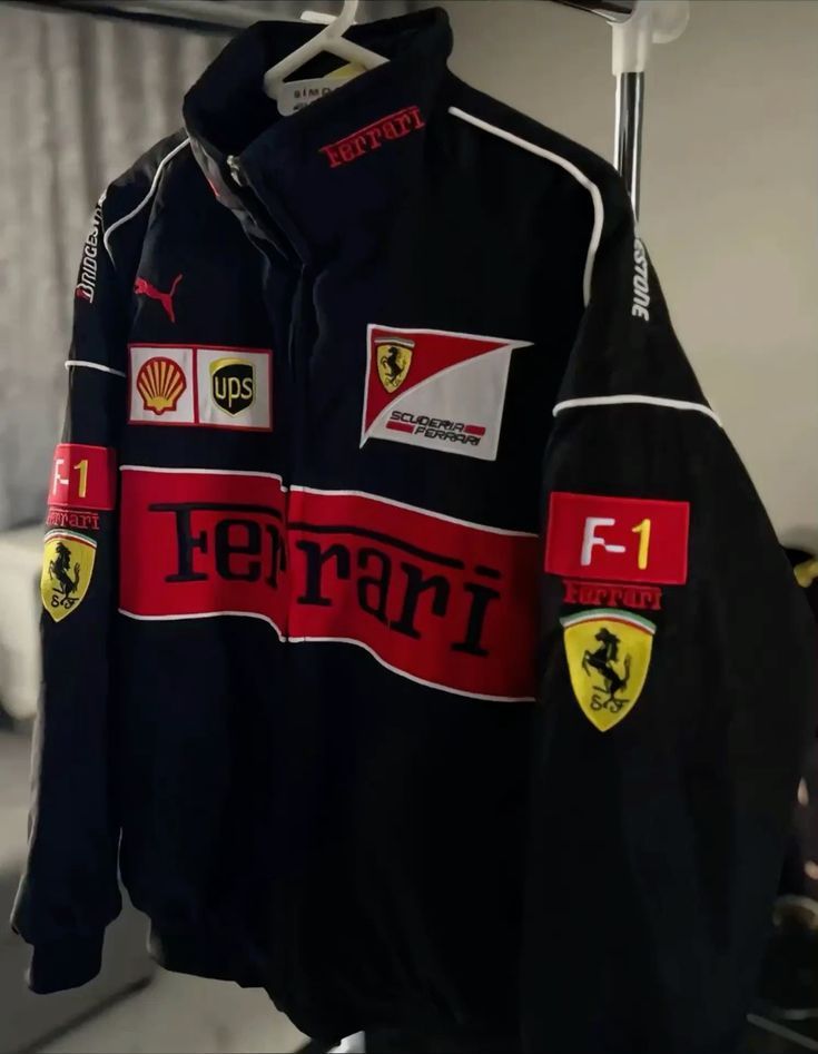 F1 BLACK FLEECE JACKET